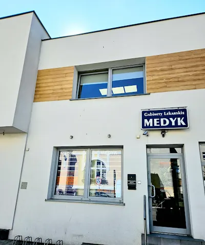 Stomatologia, Medycyna estetyczna i Kosmetologia - Magdalena Młody (MedykDent)